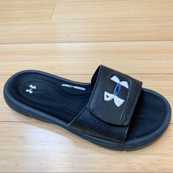 under armour cushioned slides